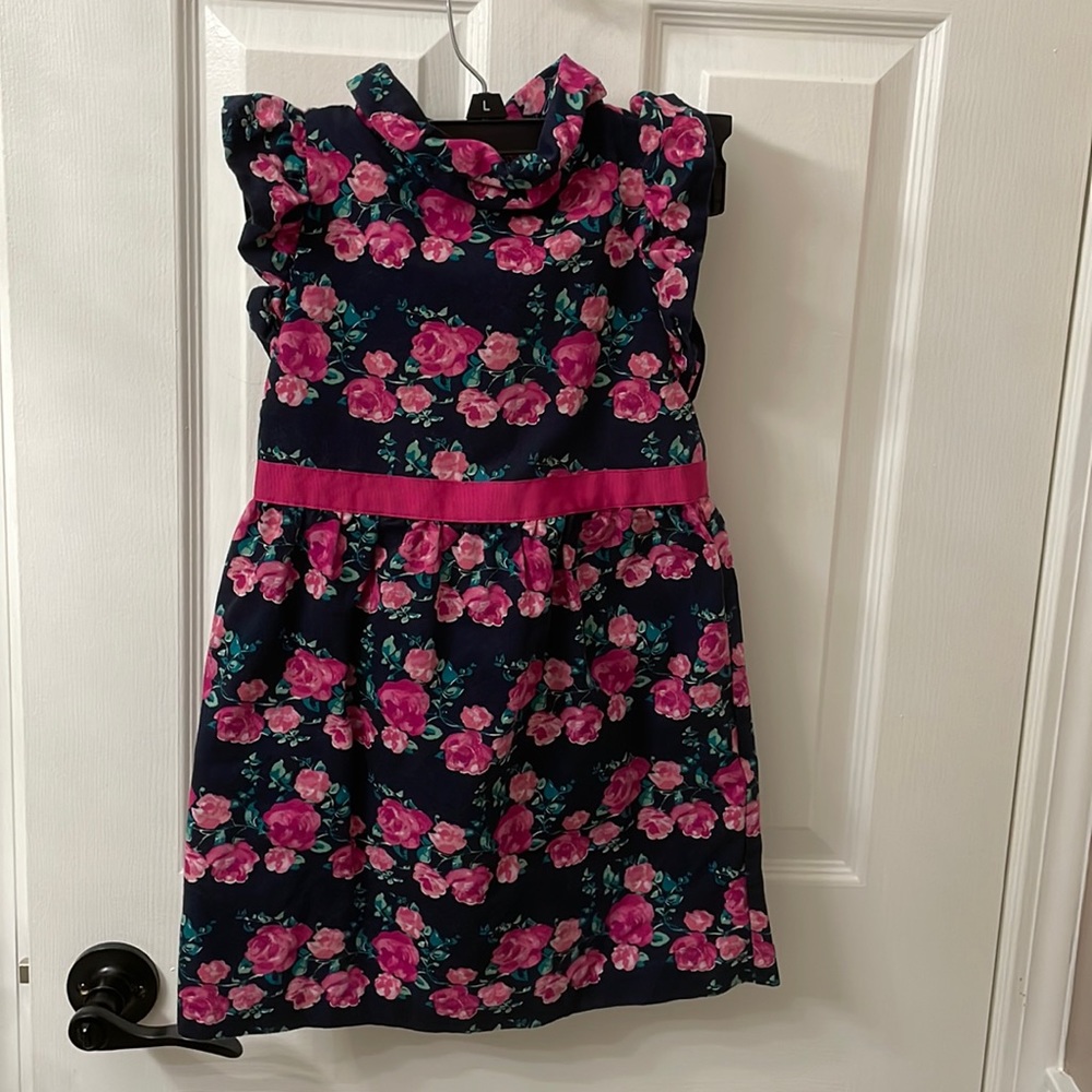 Janie and Jack girls dress,size 6,dark blue color,buttons on back,look pictures